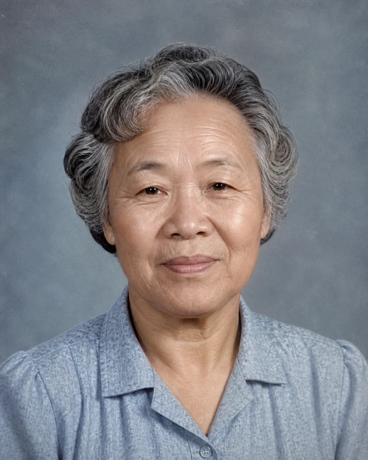 Restored portrait that keeps recognizable facial identity